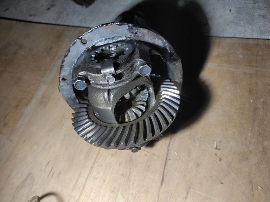 Полуось. Редуктор 2101