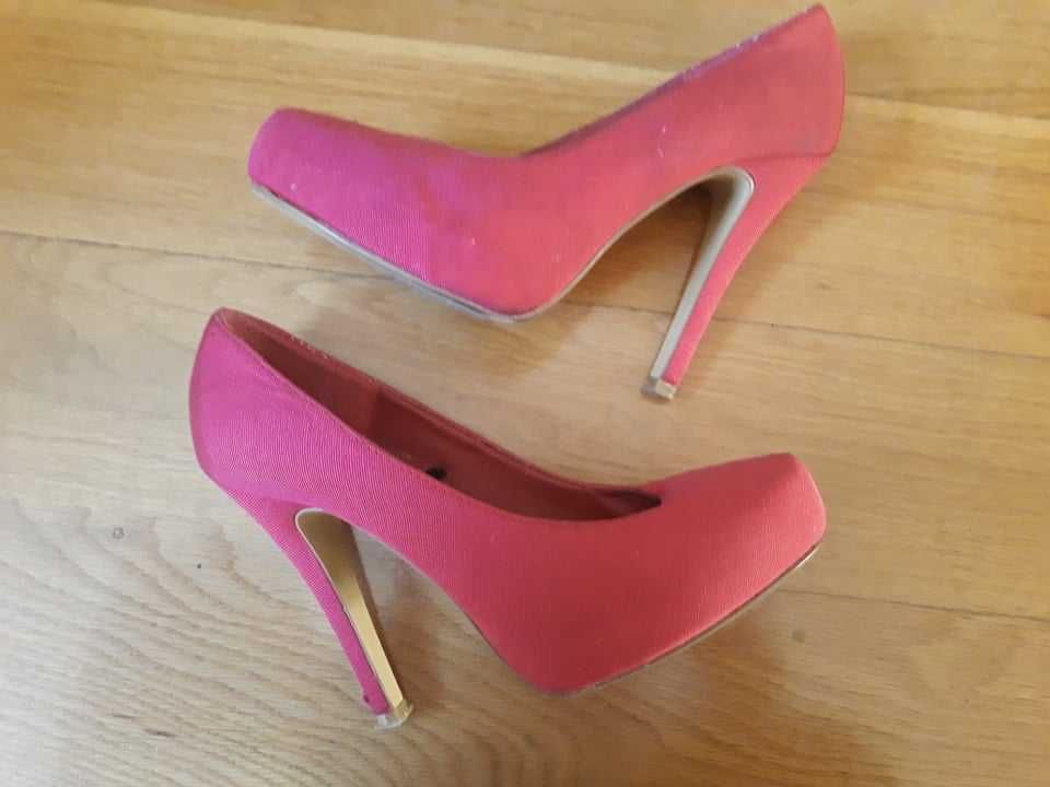 Pumps rosa como novos