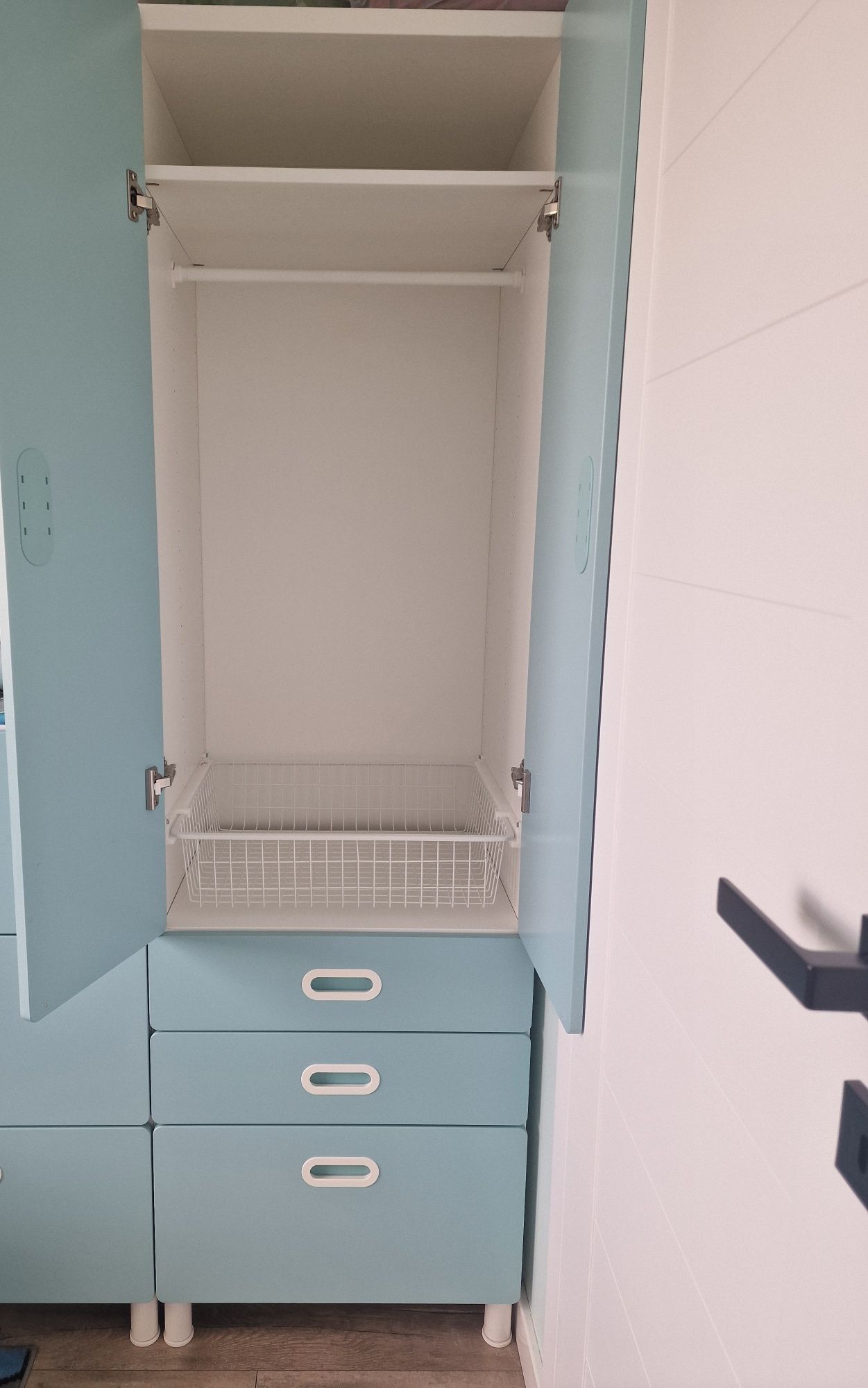 Zestaw mebli dziecięcych IKEA Smastad/STUVA