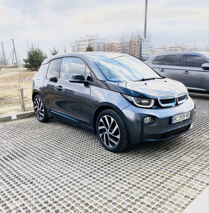 Практичні заняття для водіів початківців