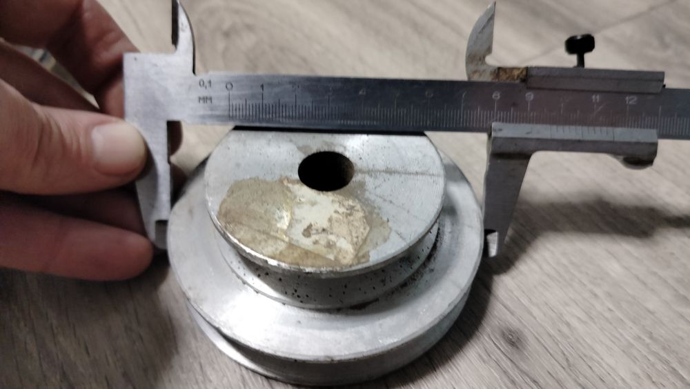 Втулки шківа на двигуни