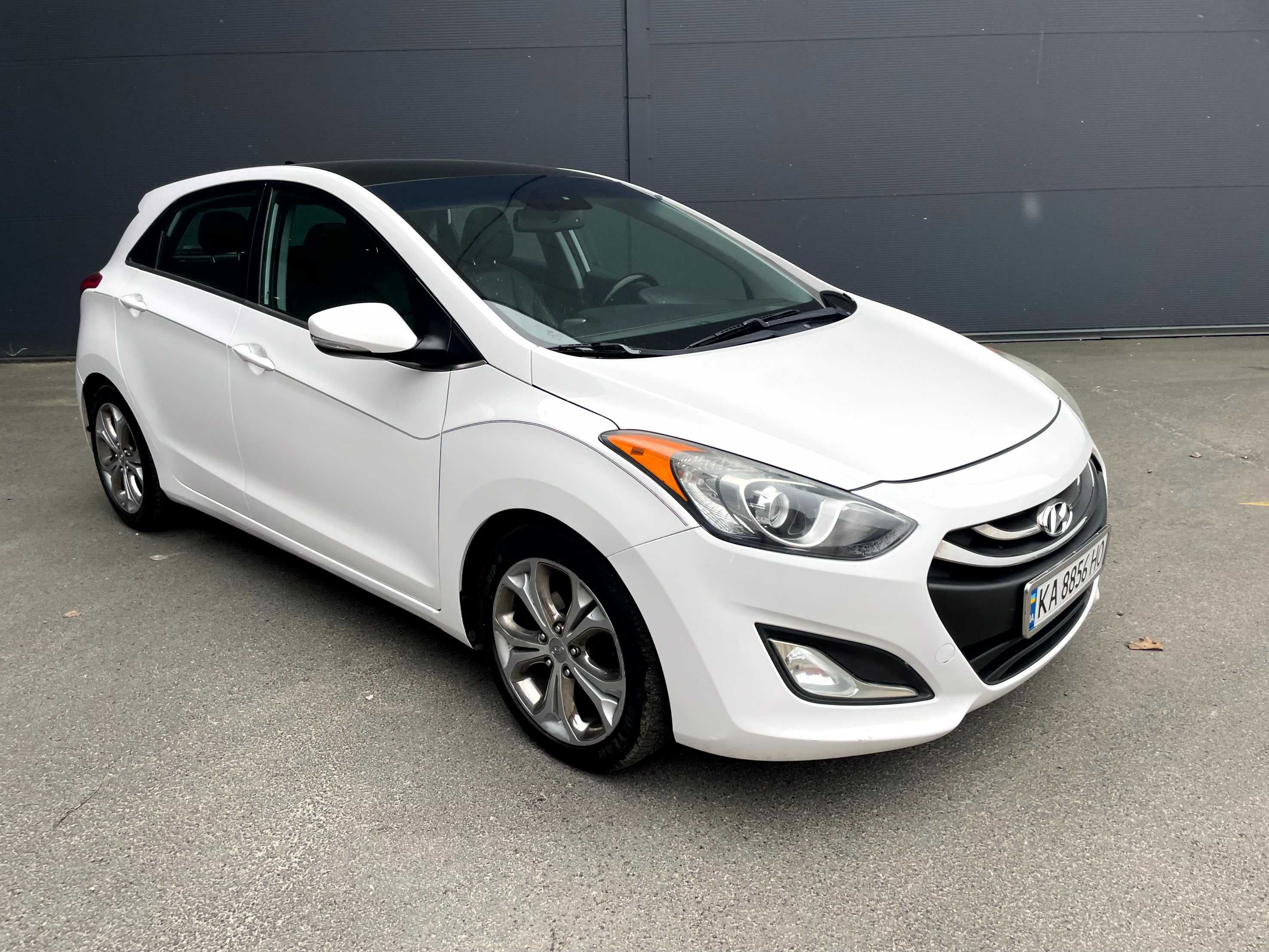 Hyundai Elantra GT 2013 1.8 газ/бензин