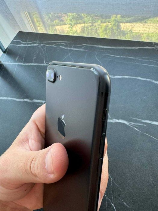 iPhone 7 Plus 32 GB Black БУ