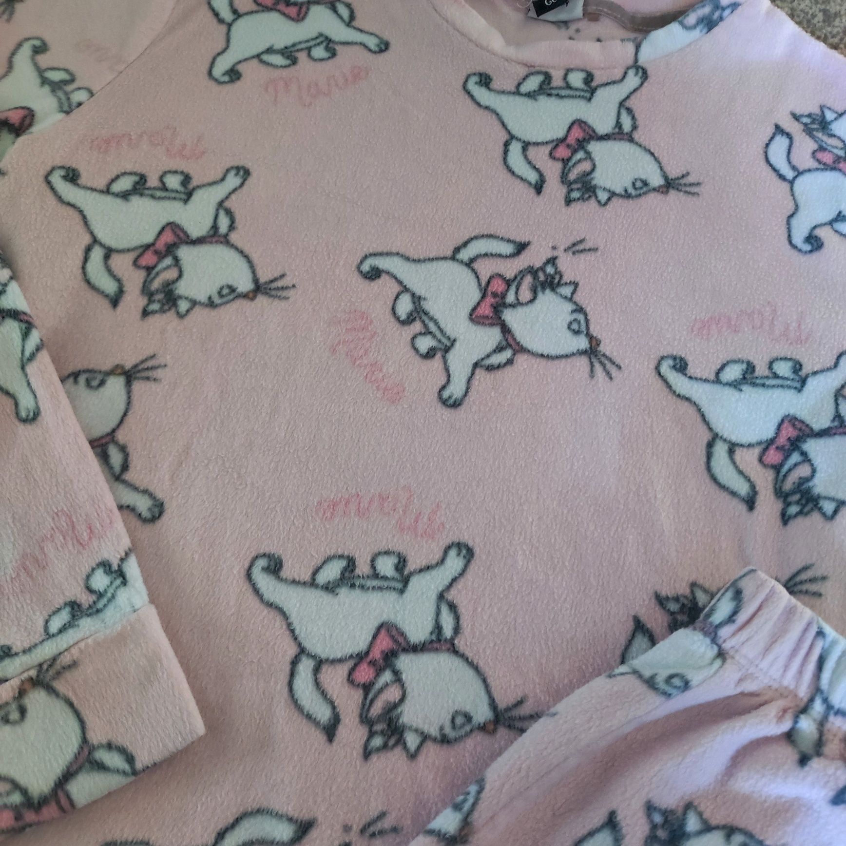 Приємна до тіла флісова піжама hello kitty