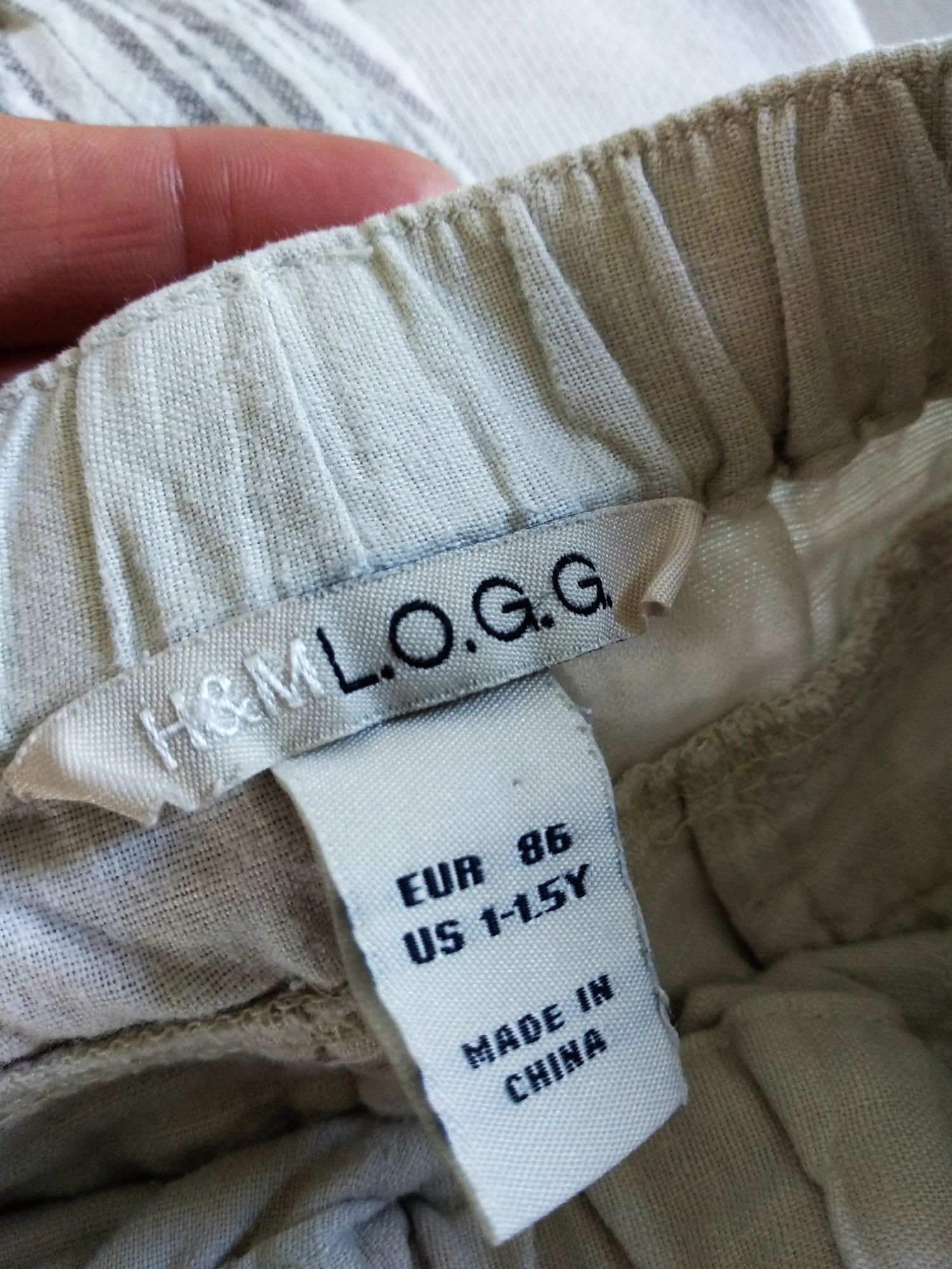 Wakacyjne szorty chino lniano-bawełniane H&M 86/92