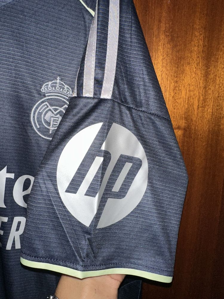 Camisola Real Madrid 2025/26