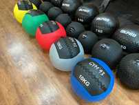 Wall Ball 2-15 KG Siłownia Piłki Lekarskie Crosfit Fitness Ćwiczenia