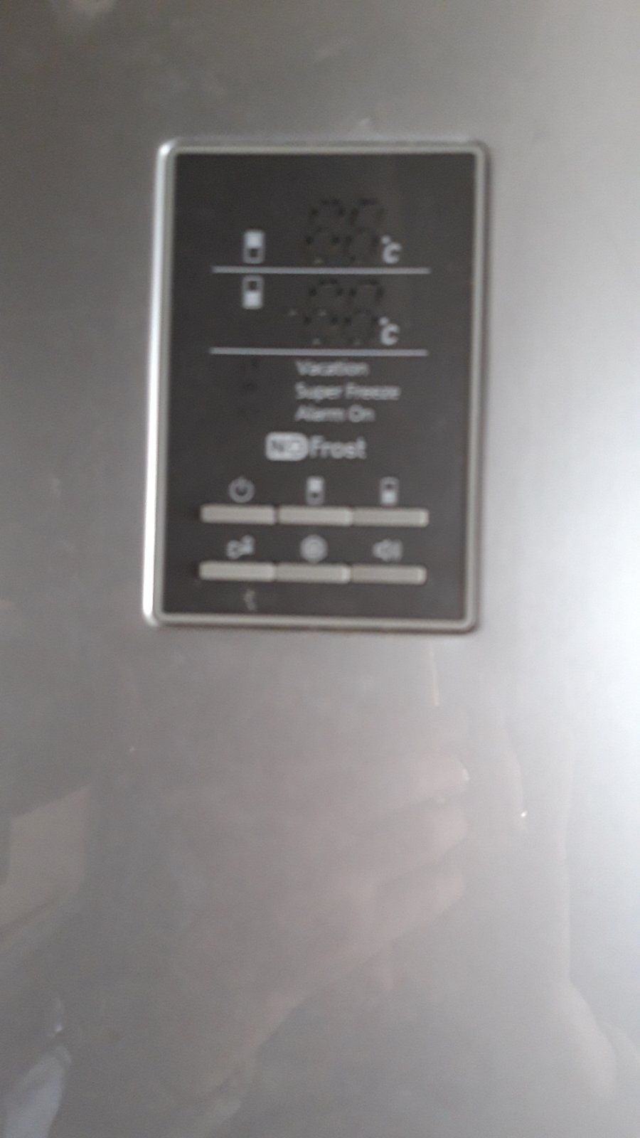 Холодильник Samsung