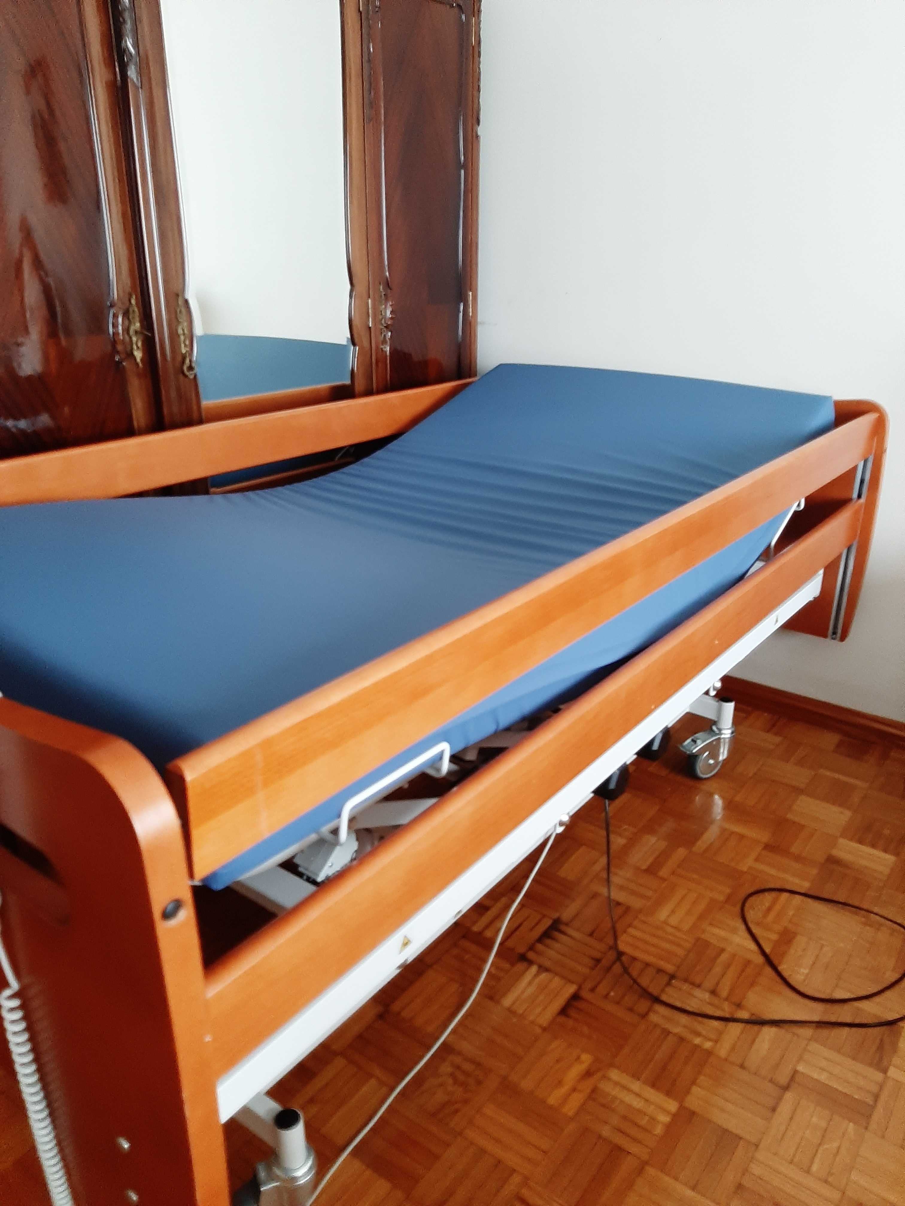 Cama hospitalar elétrica variável em altura + Colchão