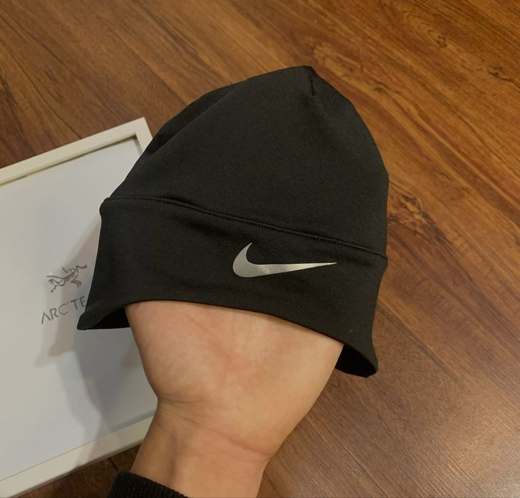 Шапка Найк для бігу