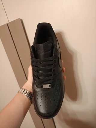 【Nieużywane】Nike Air Force 1 Low '07 Black R.41