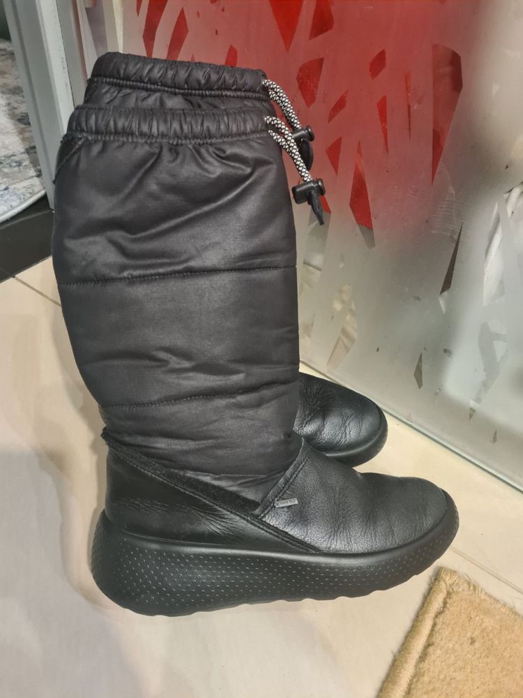 зимние сапоги ECCO goretex 35