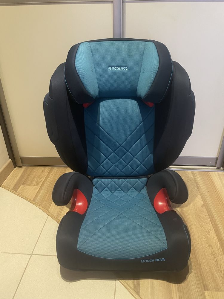 Fotelik Recaro Monza Nova2