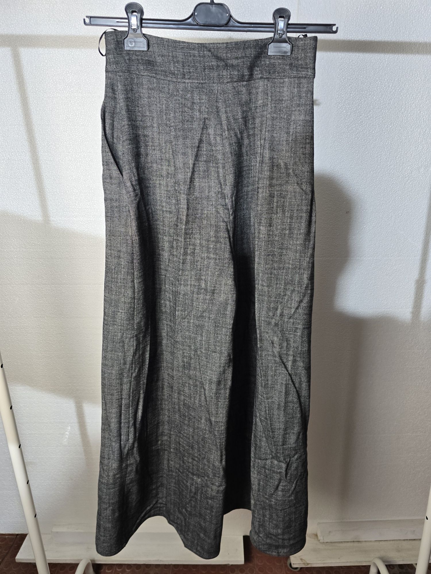 Calças de perna larga da Zara novas XS