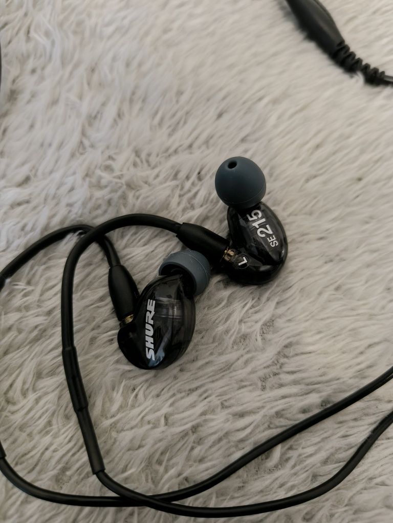 Shure SE215-K (como novos)