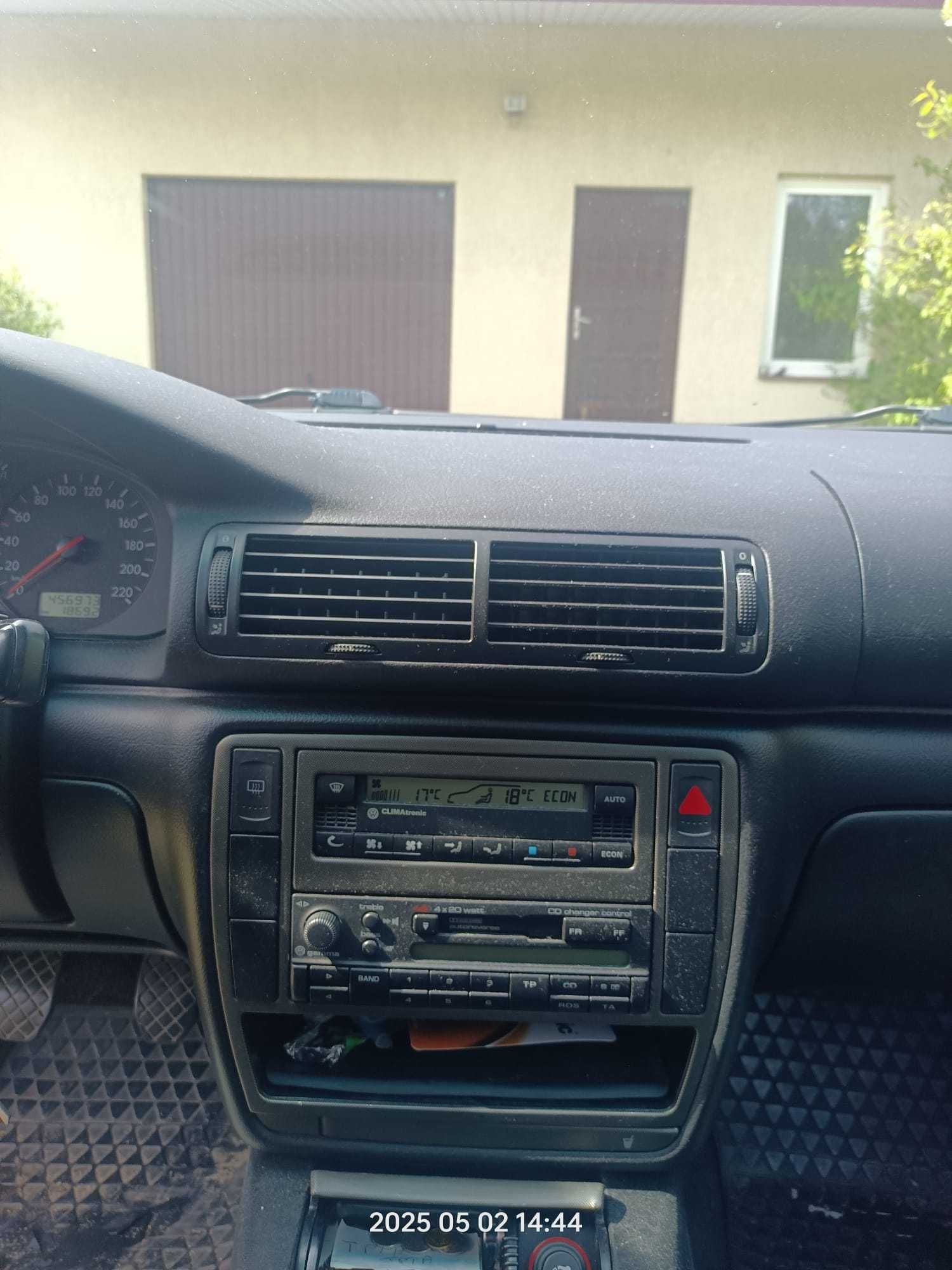 Sprzedam Volkswagena passata b5 1,9 TDI 110 KM