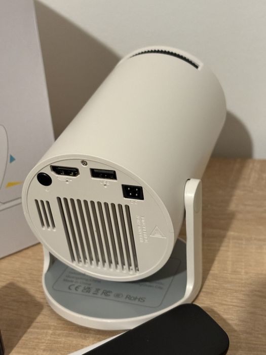 Нові проектори Magcubic HY300 PRO 8K 290Ansi 14 Android H726 BT5.4