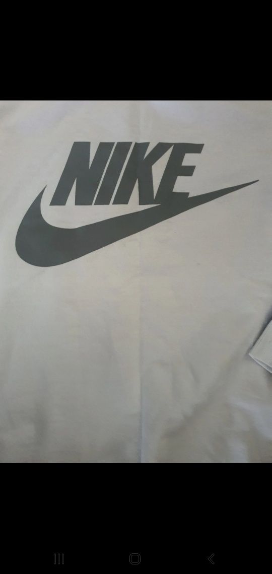 Biała Bawełniana Bluza Nike