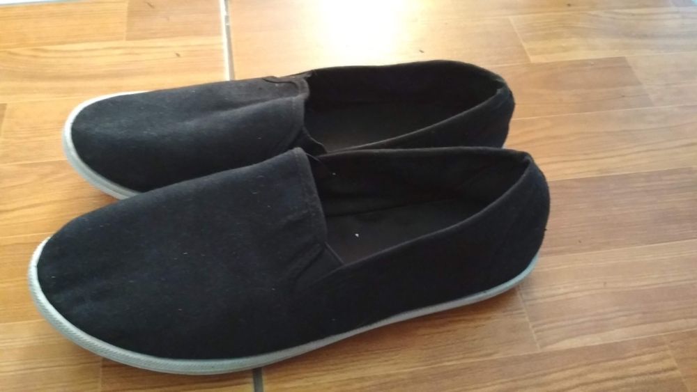 Кросівки-кеди в хорошому стані