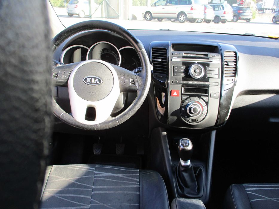 KIA VENGA 1.4 CRDI