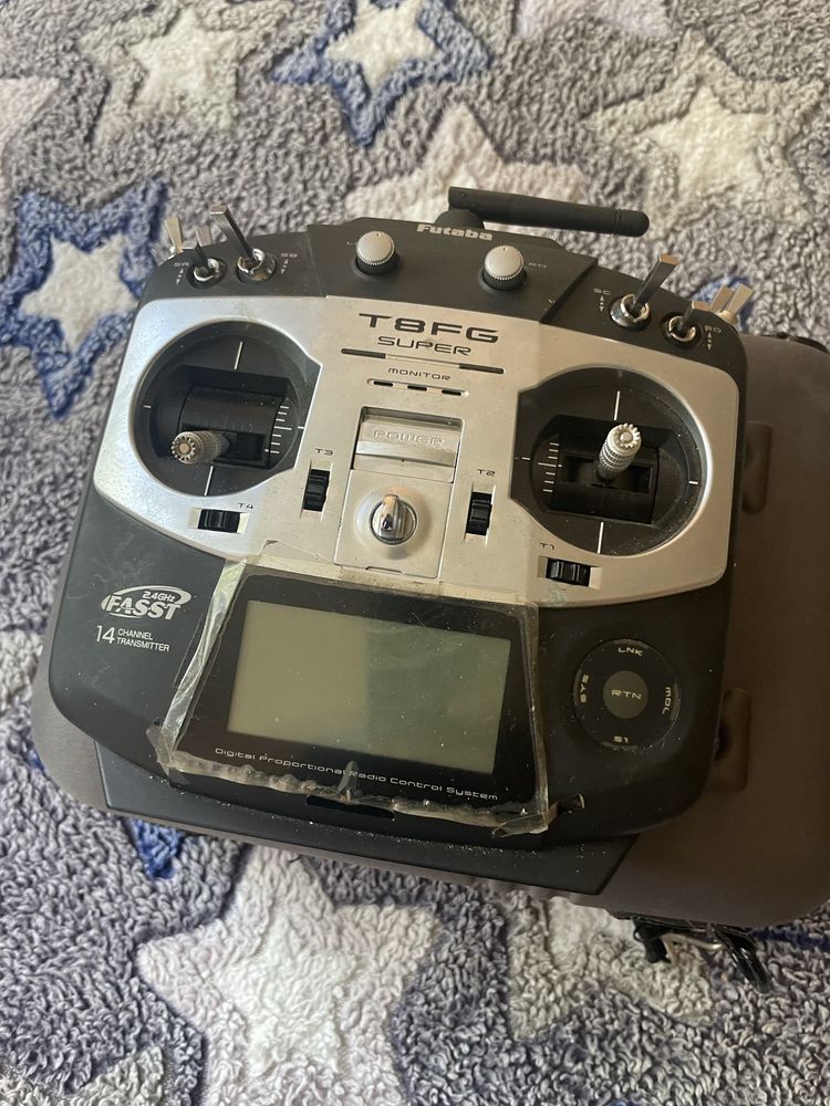 Futaba T8FG SUPER 2,4GHz FASST (14 каналов)