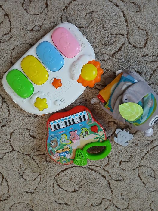 лот набір іграшок для найменших