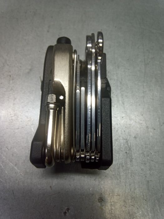 Багатофункціональний набір (мультитул)  міні-велоінструментів