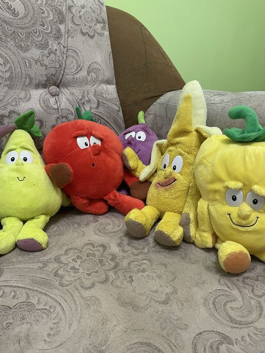 Мʼякі іграшки овочі та фрукти Goodness Gang