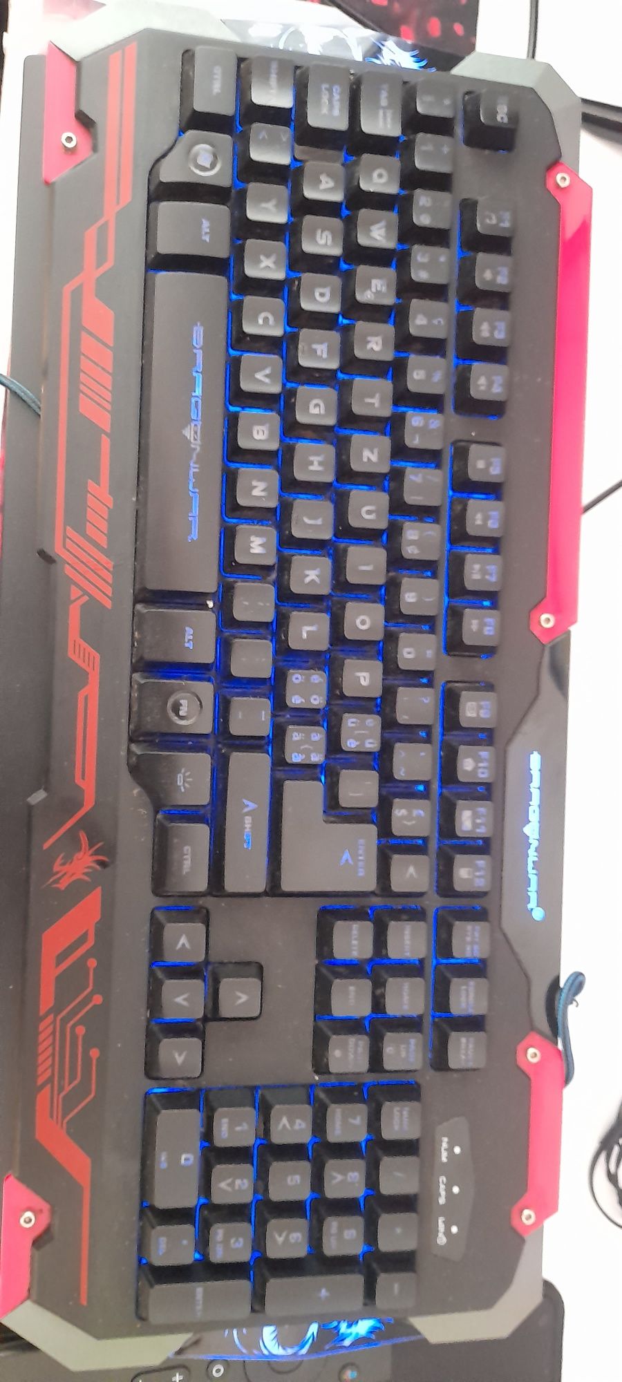 Teclado com leds