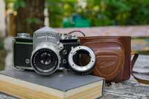 Exakta Verax IIa + Carl Zeiss Biotar 58mm f2 Adapter Sony E NEX futera