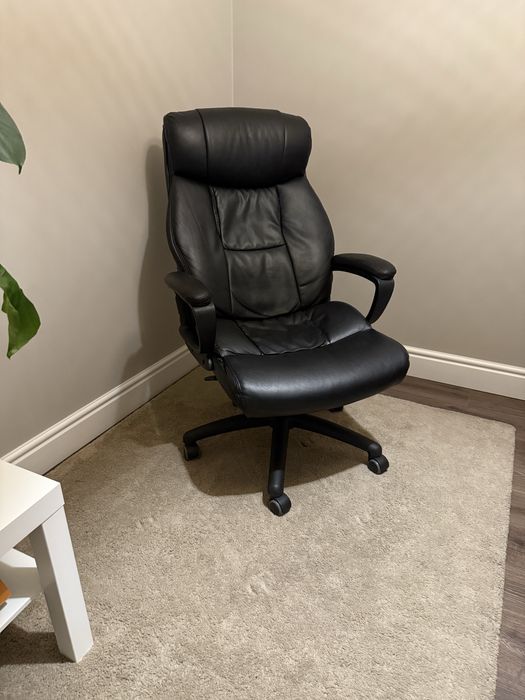 Fotel TJELE Jysk skóra ekologiczna