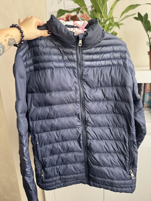 Пуховик Moncler