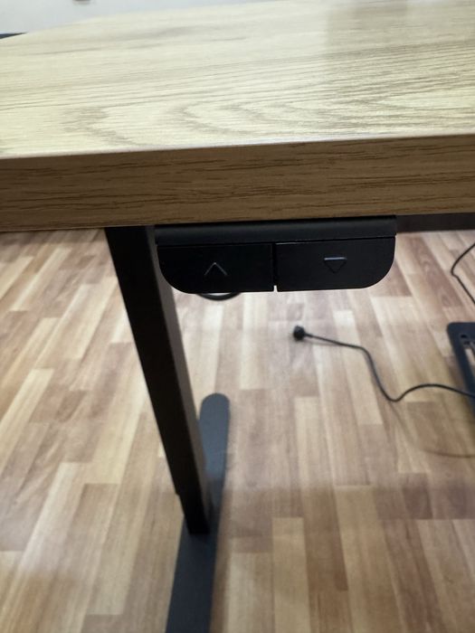 Стіл регульований SVANEKE 70x140см колір натур. дуб/чорний