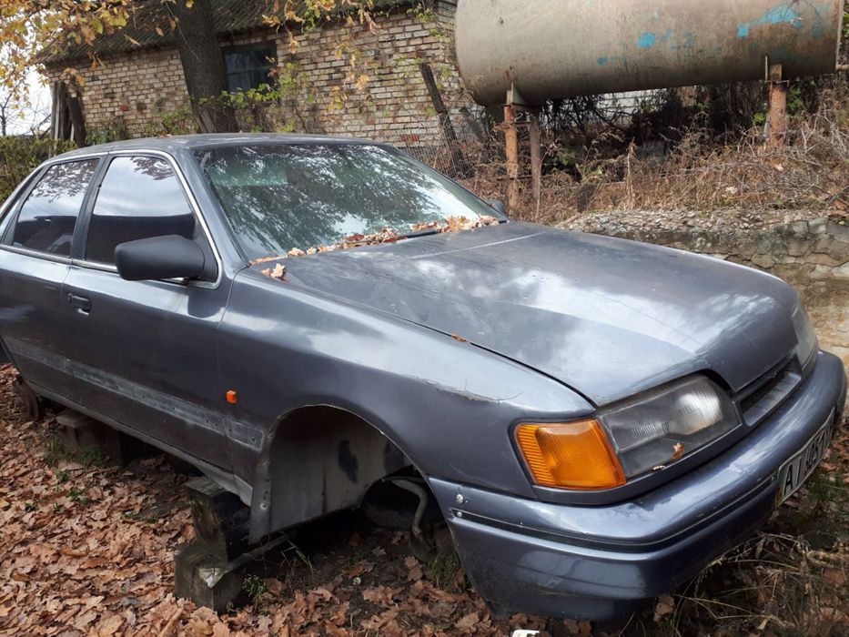 Продам на форд скорпио под востановление или на запчасти