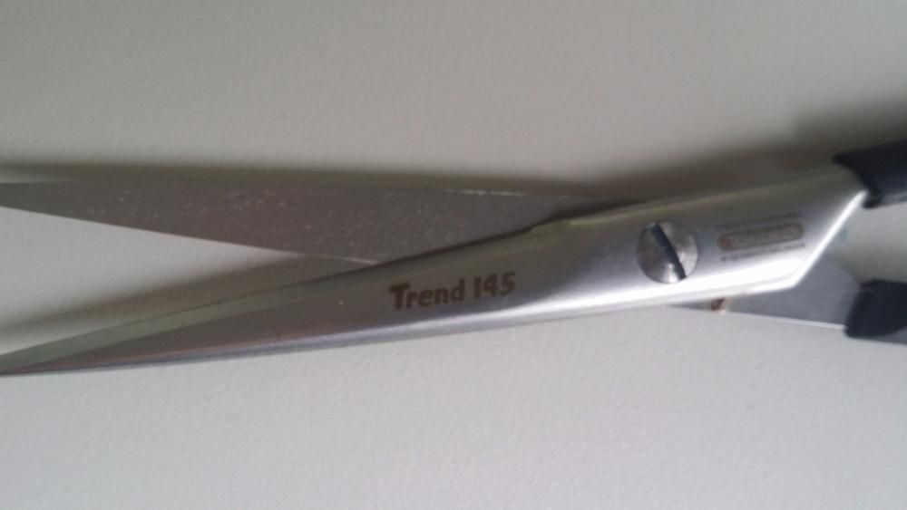 Conjunto TONDEO Tesoura corte + Tesoura Desbaste + Navalha