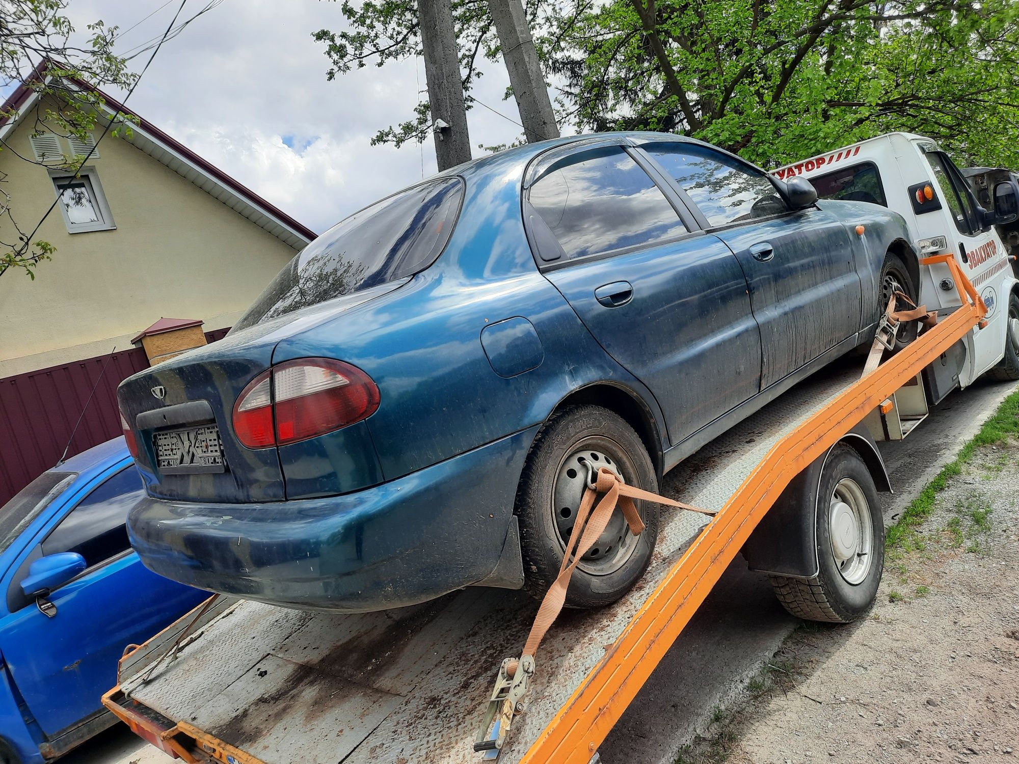 Бампер задний Daewoo Lanos Sens  РАЗБОРКА