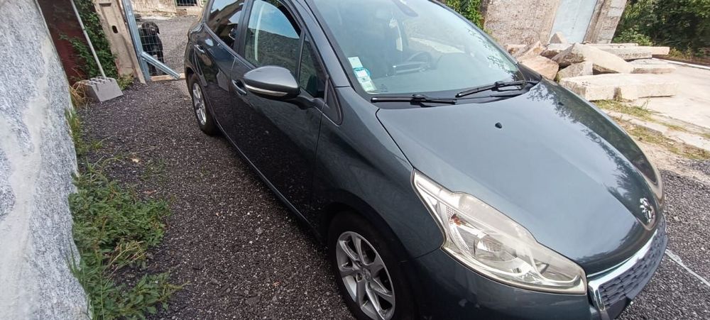 Peugeot 208 — foto 5