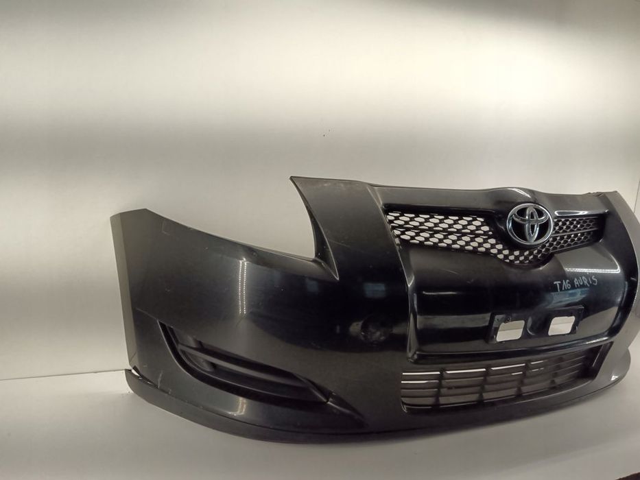 Zderzak Przedni Grill Toyota Auris I 06-09