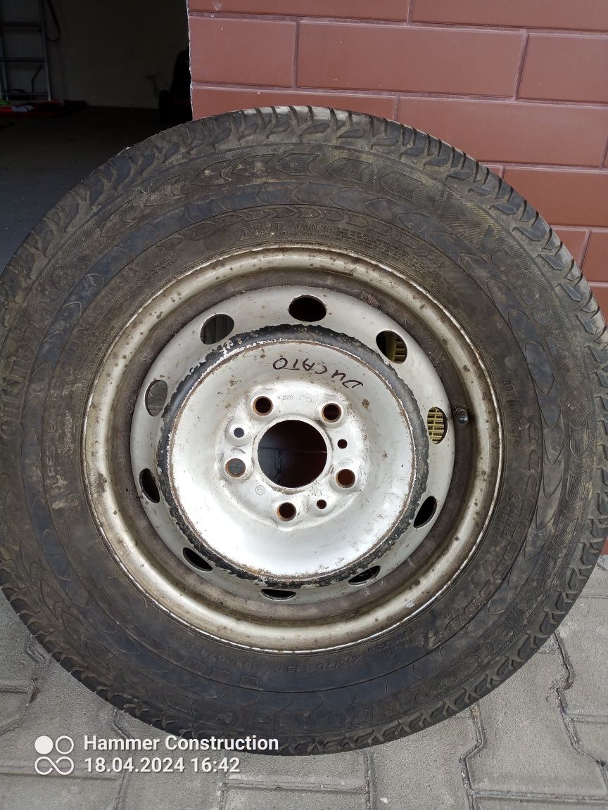 Koło  zapasowe  215/70 r 15