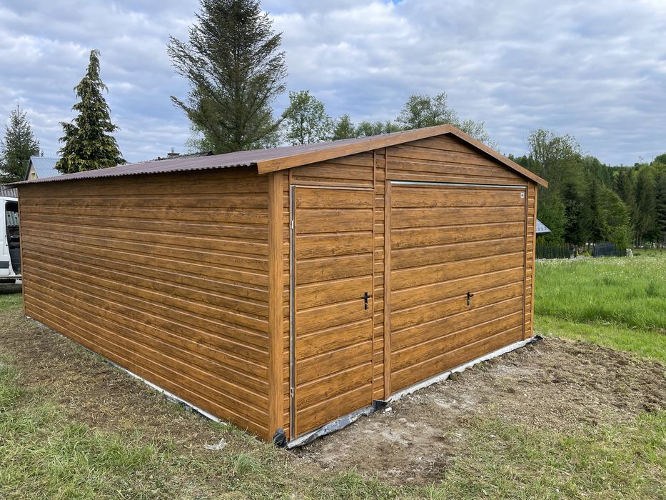 Garaż blaszany 4.5x6, profil zamknięty, zloty dąb, PRODUCENT