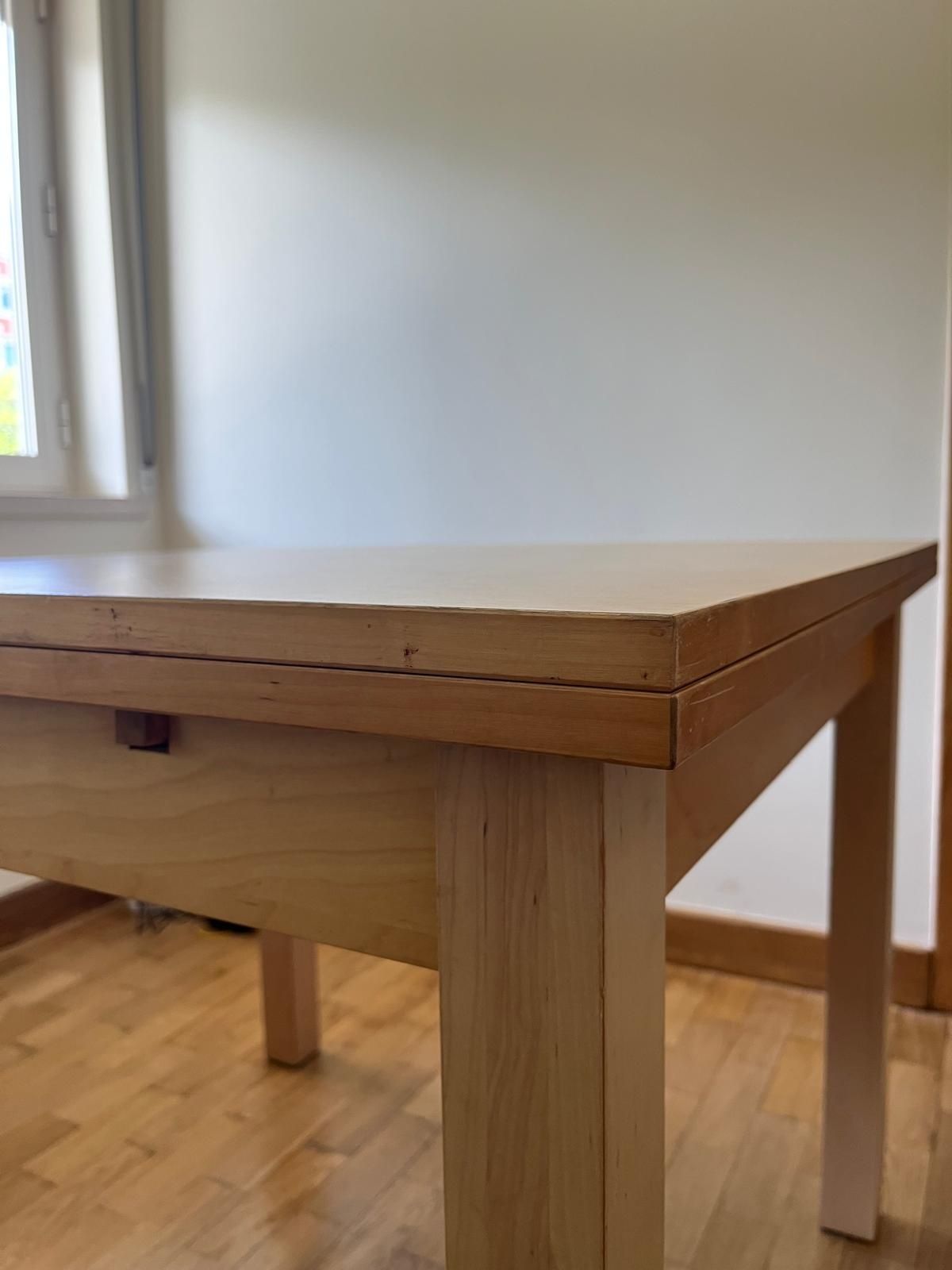 Mesa de jantar extensível IKEA