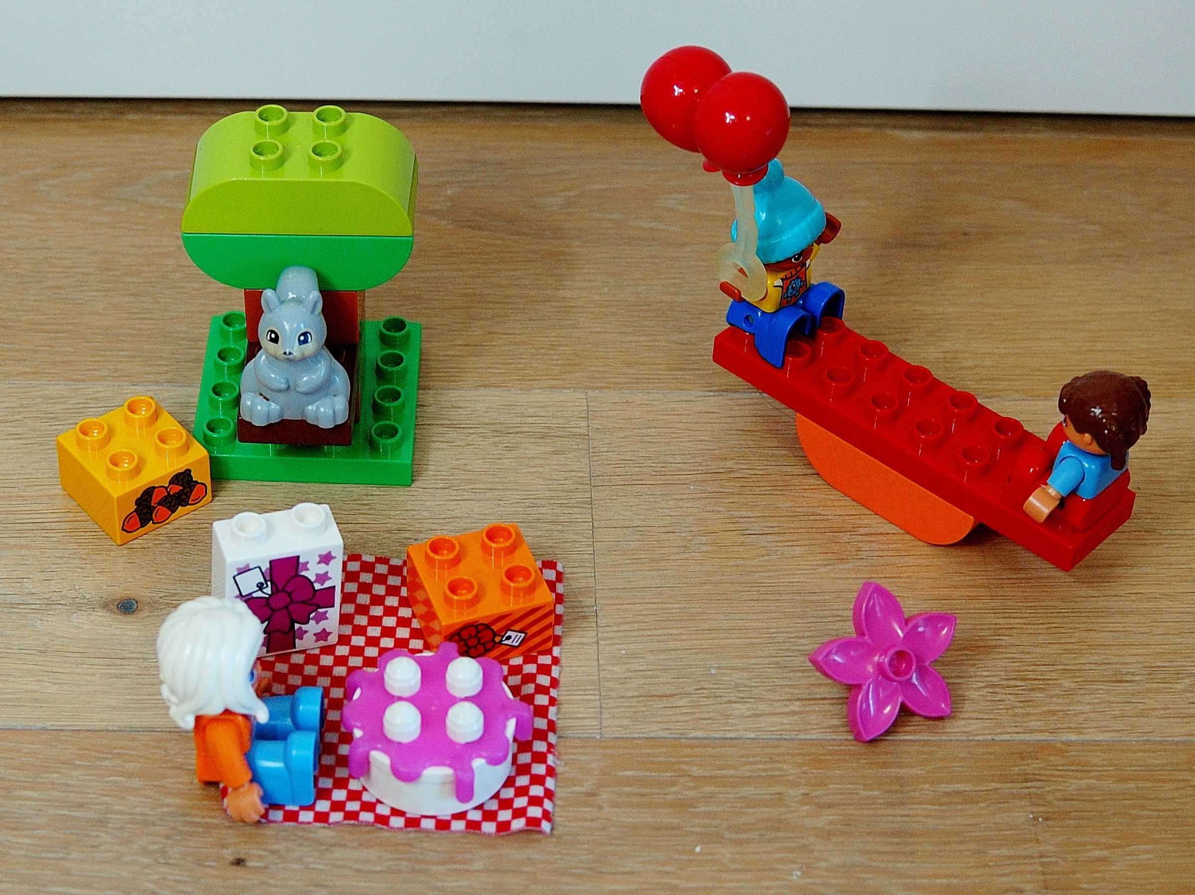 Lego DUPLO - dziewięć różnorodnych zestawów
