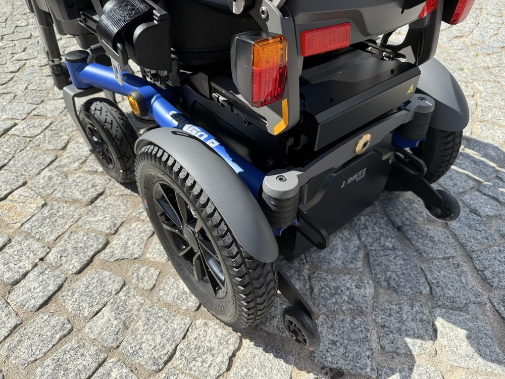 wózek inwalidzki elektryczny Dietz Sango Advenced 10km/h 2025r Full op