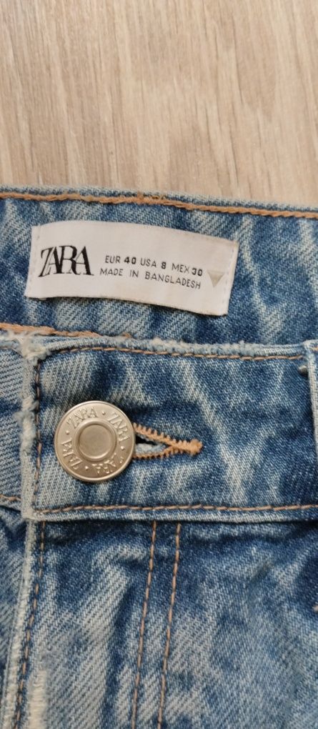 Новые Женские джинсы Zara 48рр.