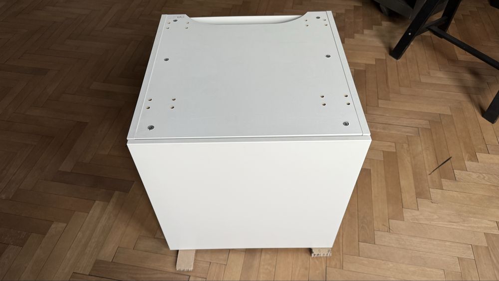 Ikea szafka ,box METOD 60x60 + biały front z domykaczem