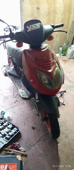 Скутер xc50 Sonik motor