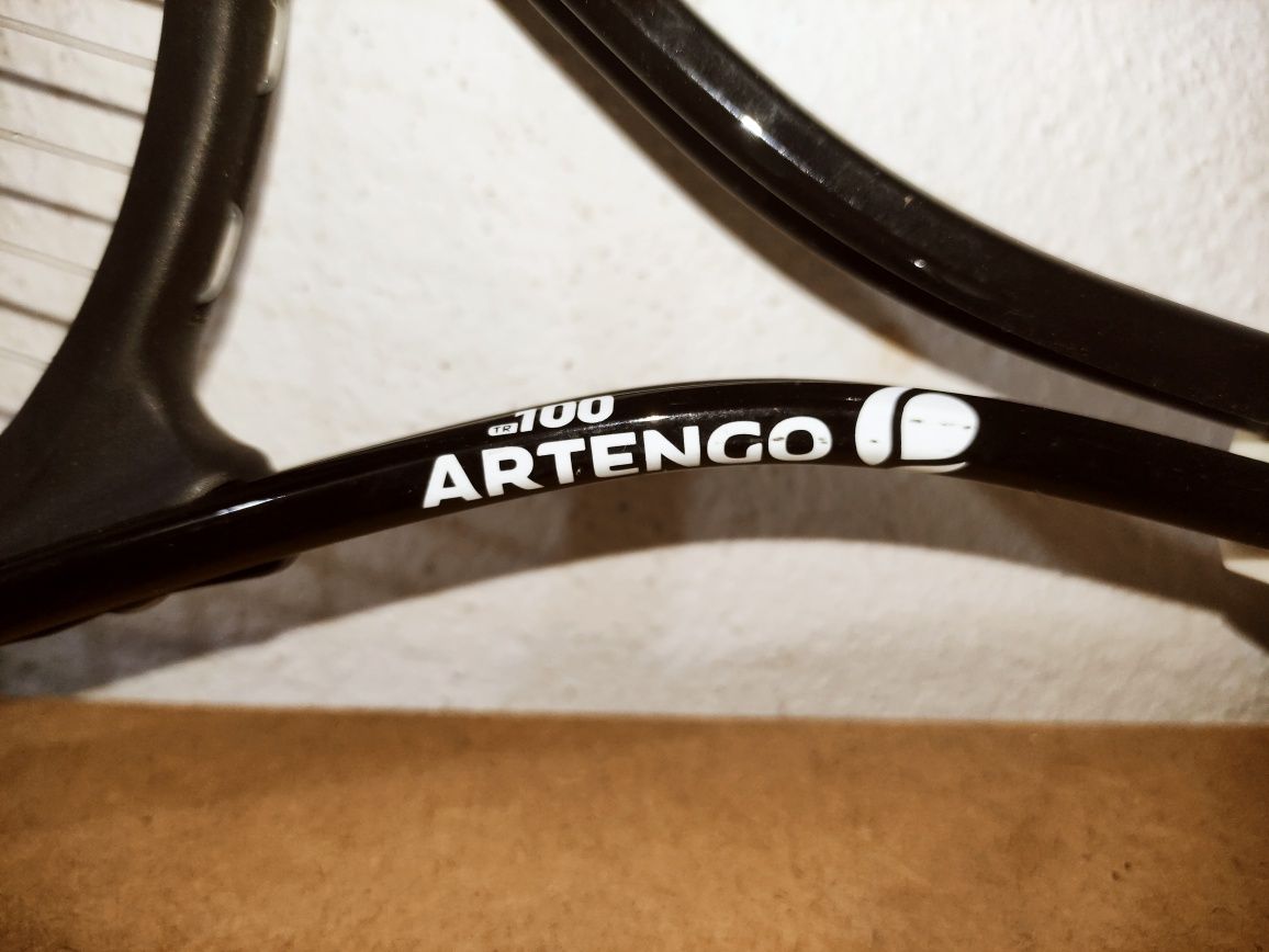 Raquetes Artengo e Pro Master