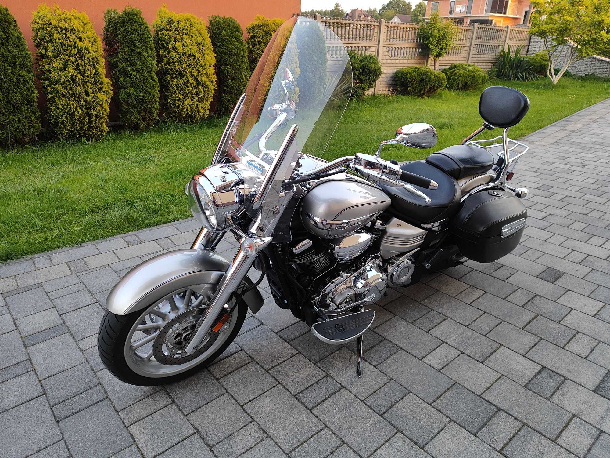 Yamaha XV 1900 Stratoliner 10600km przebiegu full chrom vtx Vulcan vn