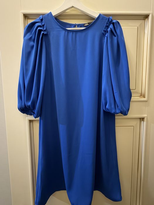 Нарядное платье Zara