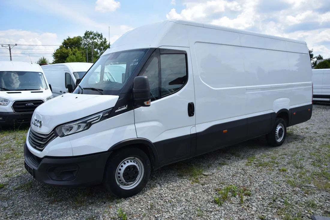Iveco DAILY 35S14 ​*L4H2​*MAXI​*AUTOMAT​*HI-MATIC​*KLIMA​*TEMPOMAT​*KAMERA​*3  Promocja!